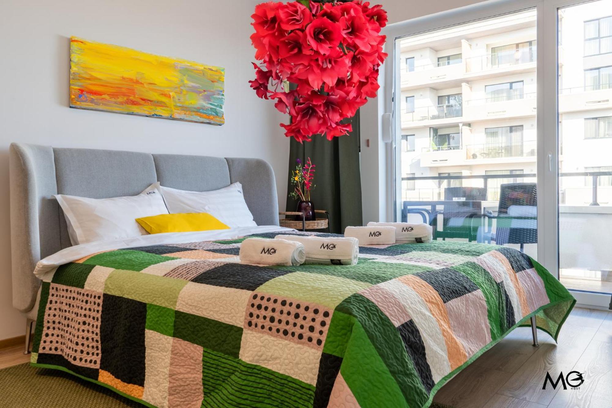 Mohost - Your Cozy With Mountain Views Apartament *