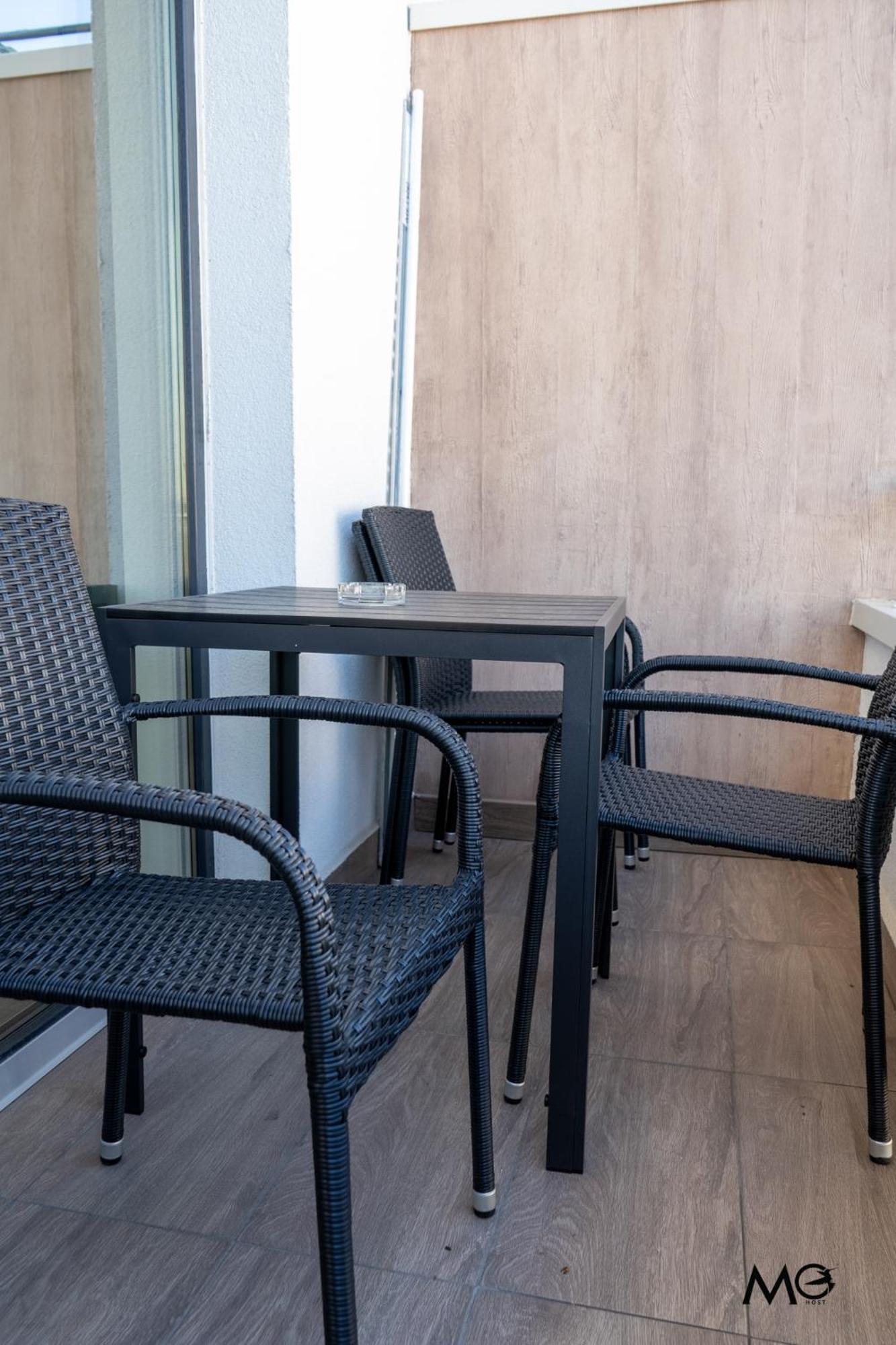 Apartament Mohost - Your Cozy With Mountain Views