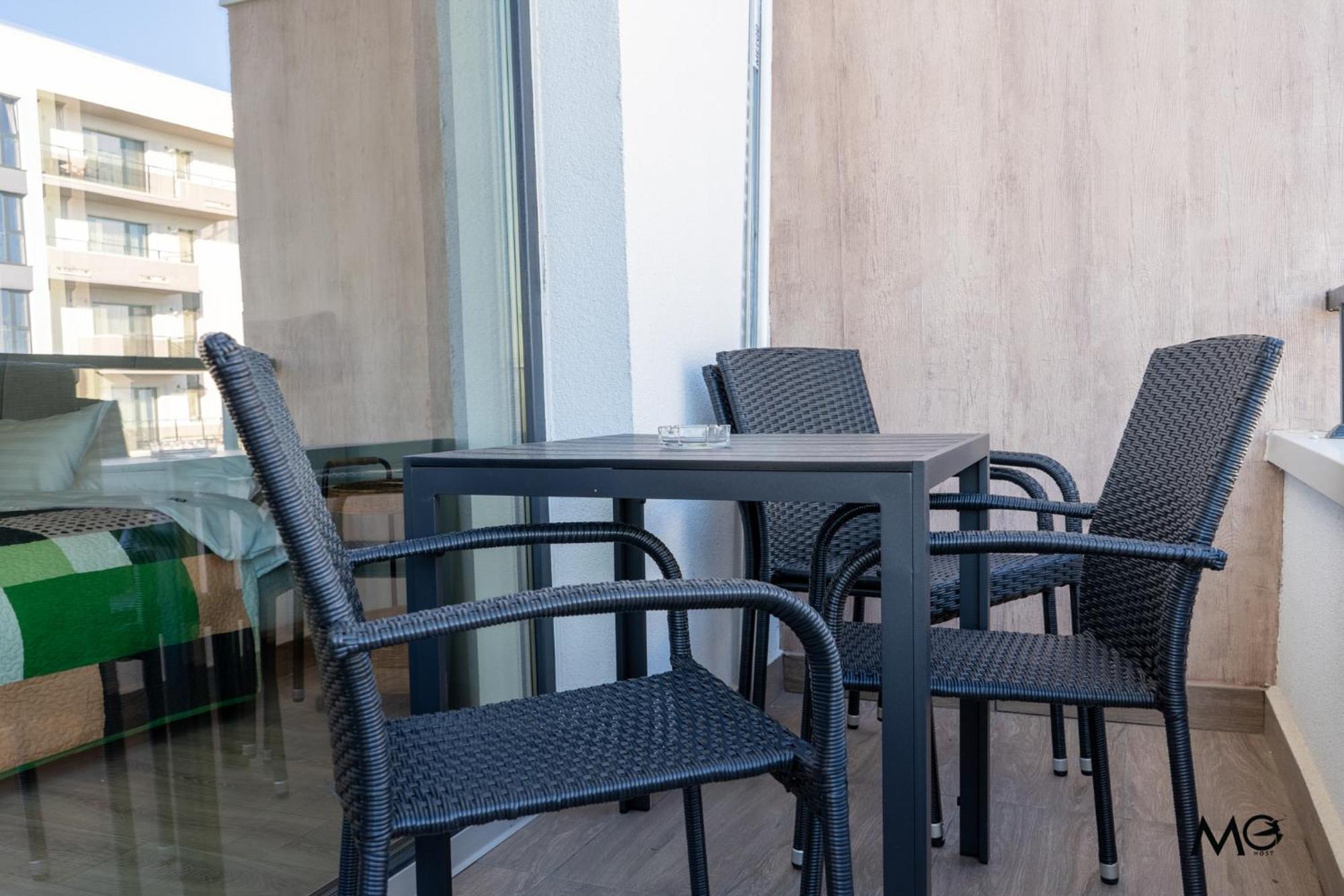 Apartament Mohost - Your Cozy With Mountain Views